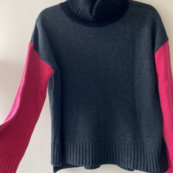 Anthropologie Michael Stars Colorblocked Turtleneck Sweater - Picture 6 of 10
